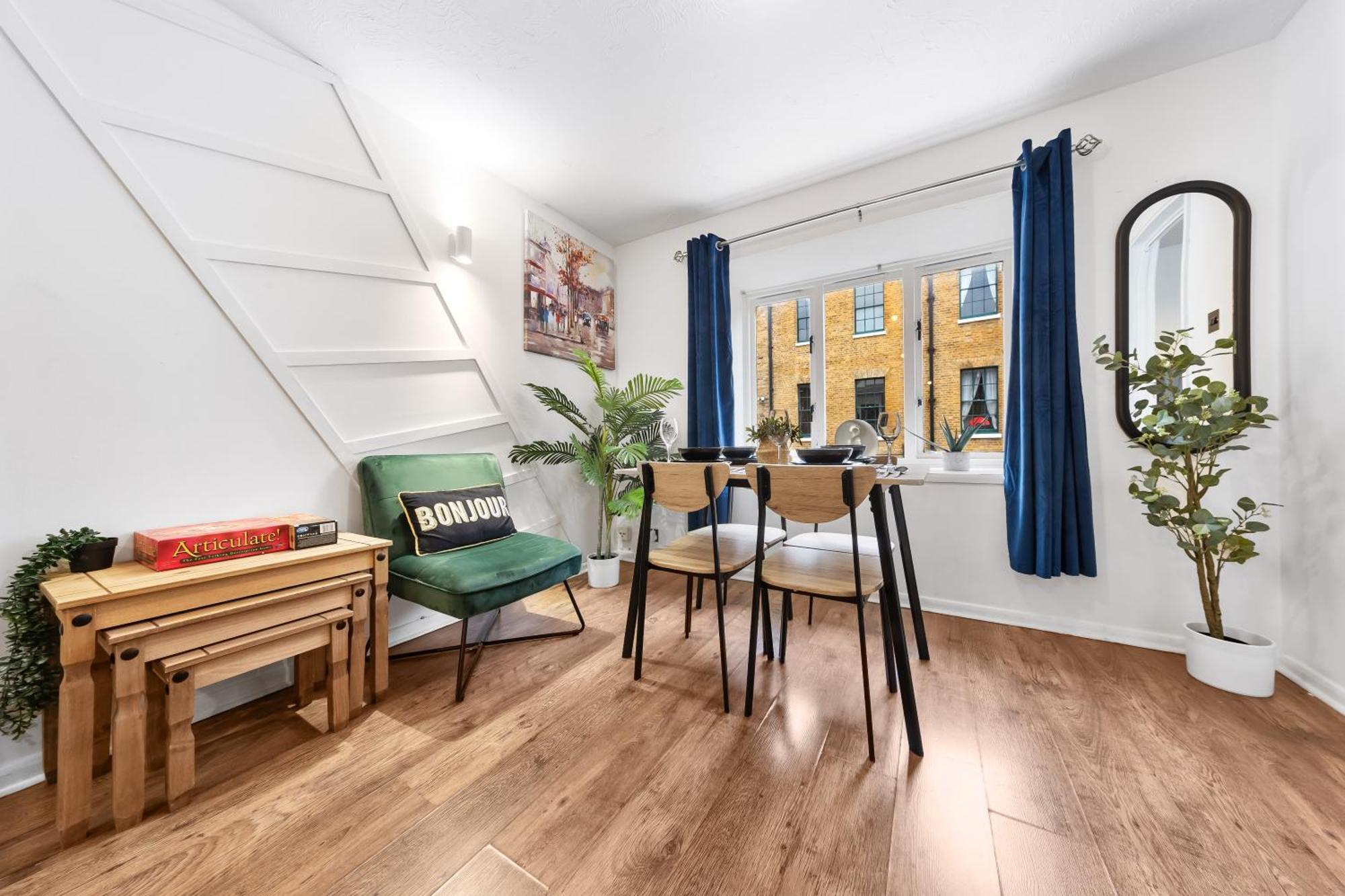 Quirky Canary 2Bed, Free Parking, Smart Tv & Games 런던 외부 사진