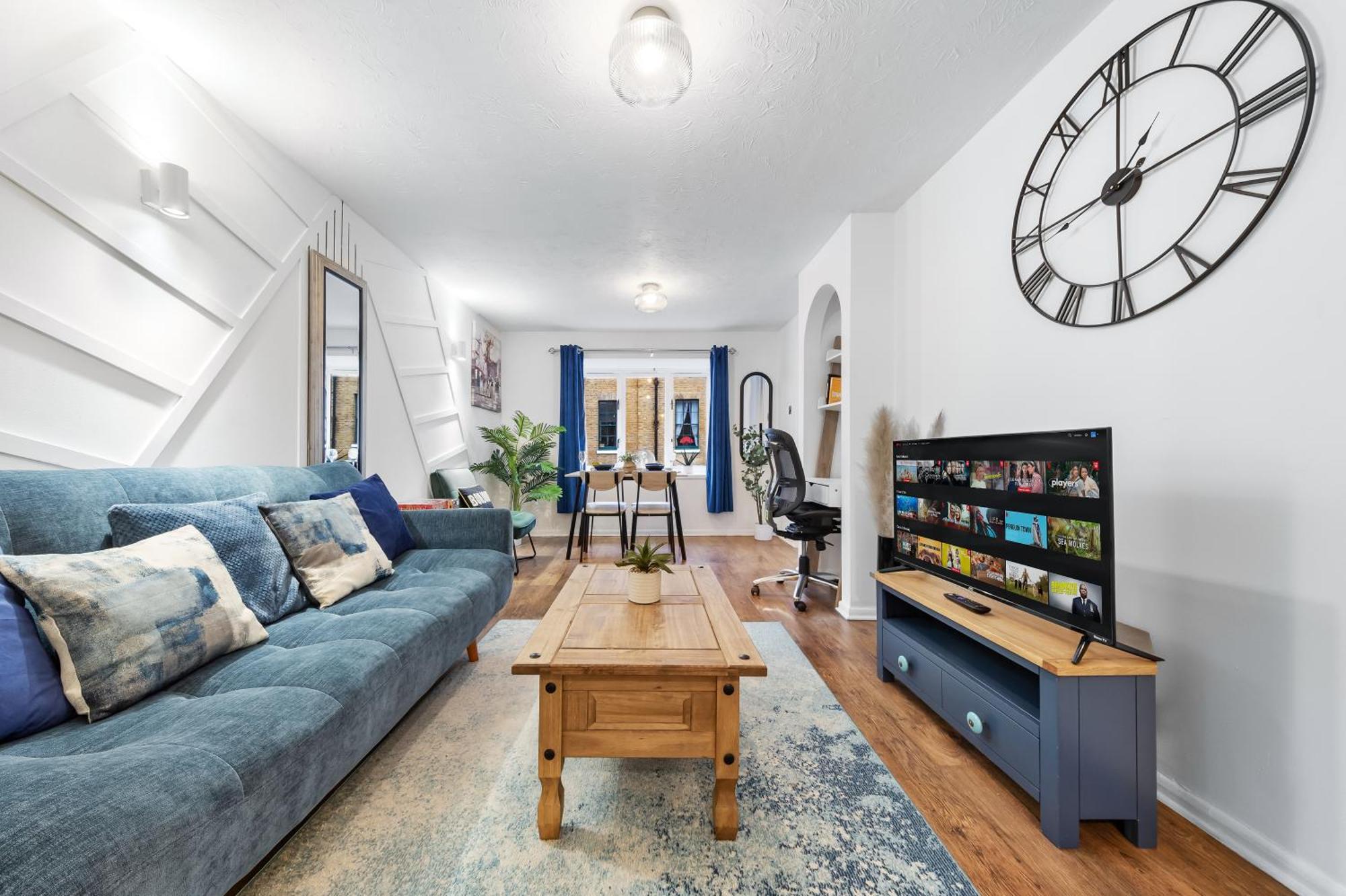 Quirky Canary 2Bed, Free Parking, Smart Tv & Games 런던 외부 사진