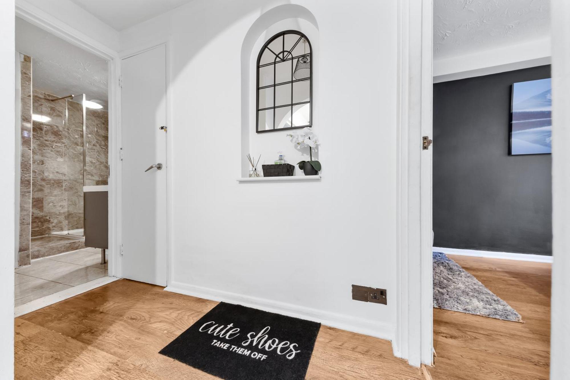 Quirky Canary 2Bed, Free Parking, Smart Tv & Games 런던 외부 사진