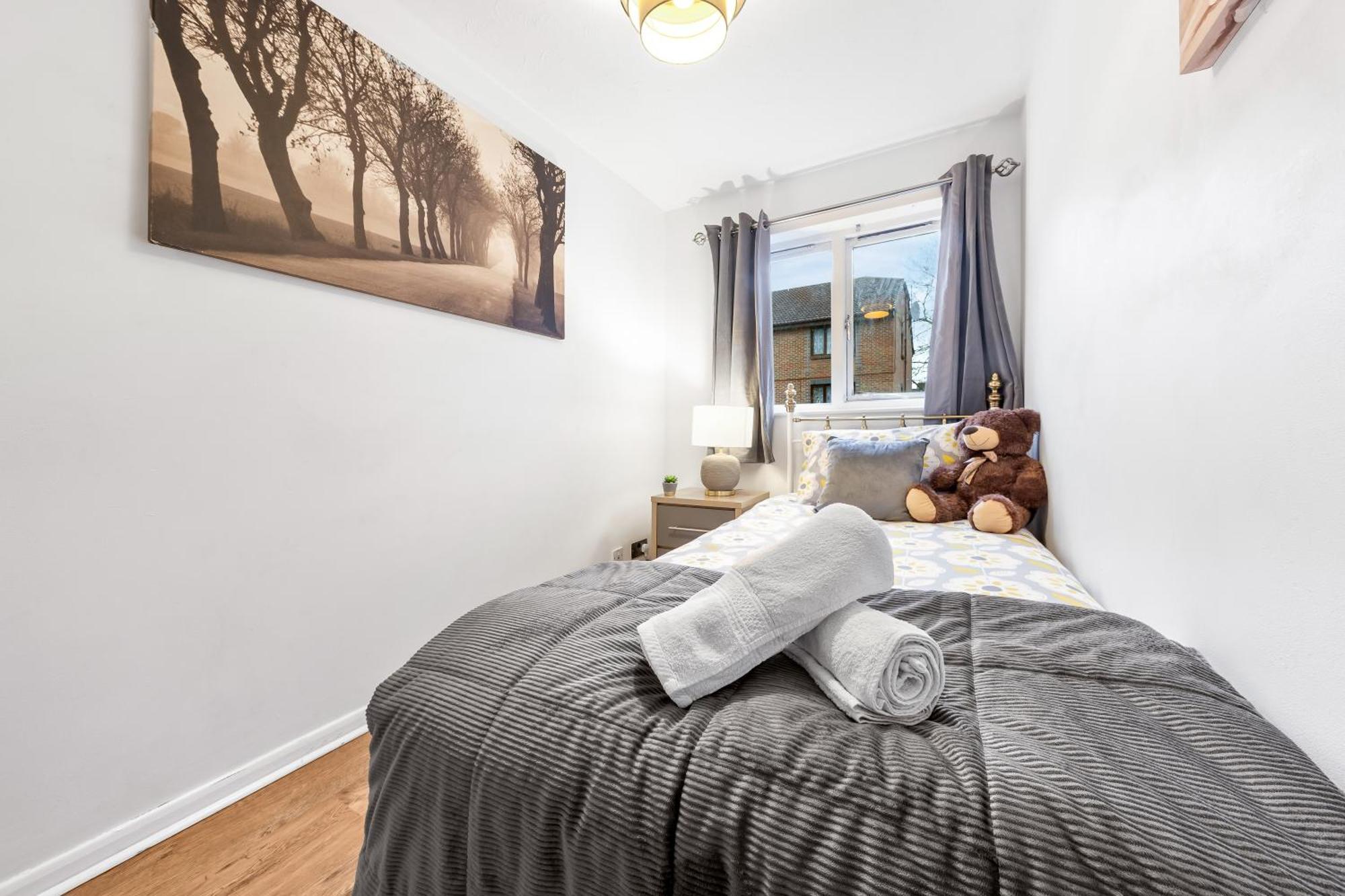 Quirky Canary 2Bed, Free Parking, Smart Tv & Games 런던 외부 사진